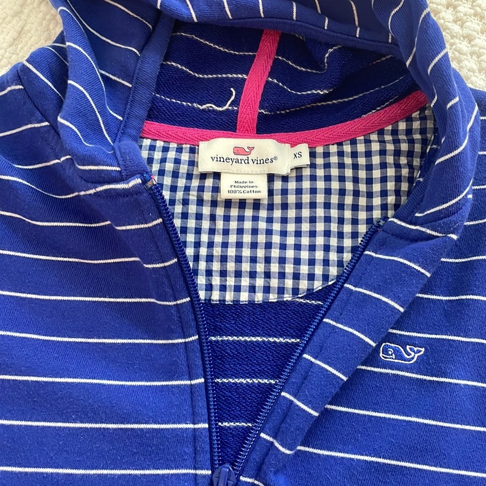 Vineyard Vines Pullover - image 2
